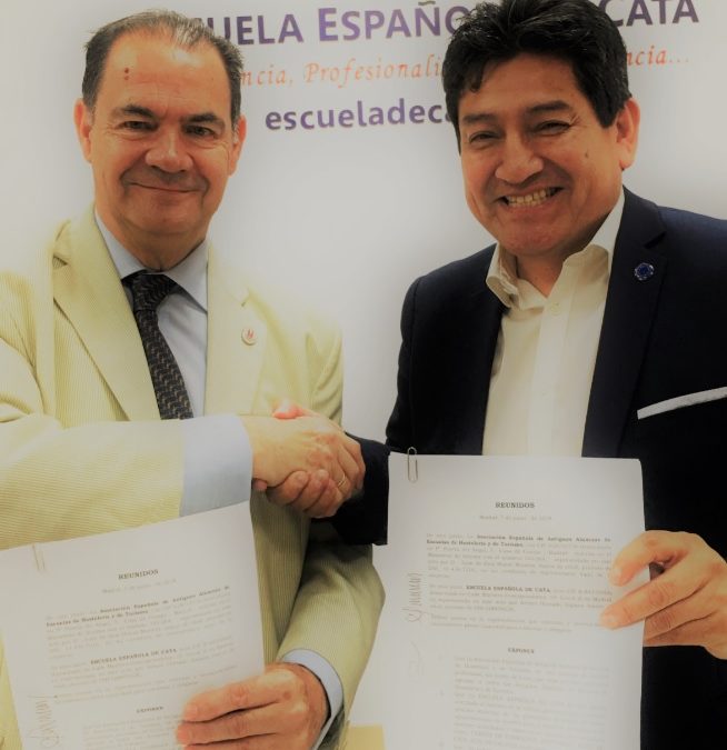 La Escuela Española de Cata y la Asociación Española de Antiguos Alumnos de Escuelas de Hostelería y de Turismo firman acuerdo de colaboración